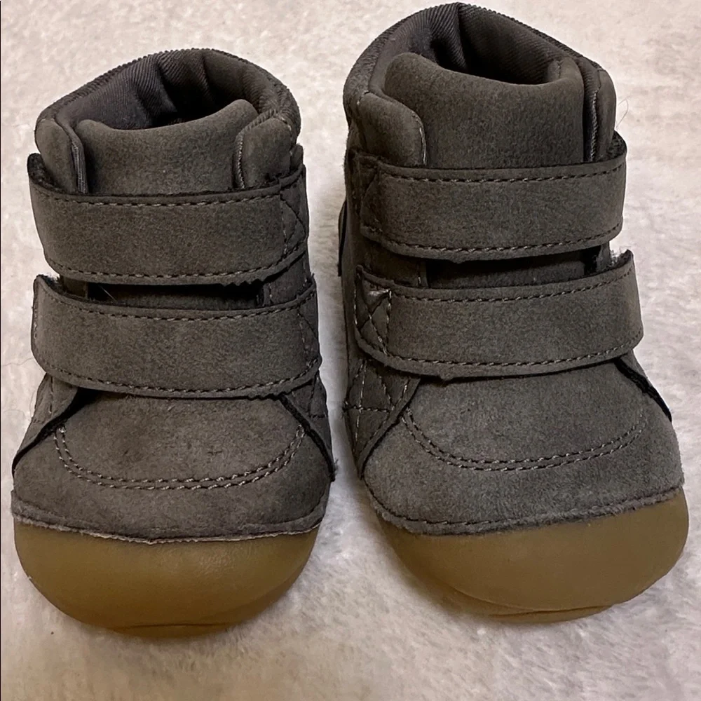 Stride Rite SM Martin Toddlers US 4 Gray Leather Casual Shoes Slip‎ Resistant